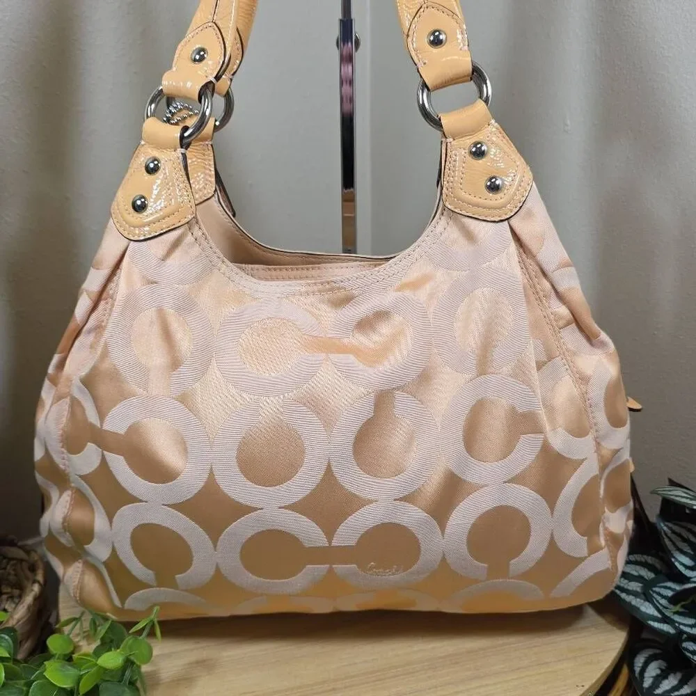 Coach Maggie Madison Op Art Bag - Picture 6 of 16